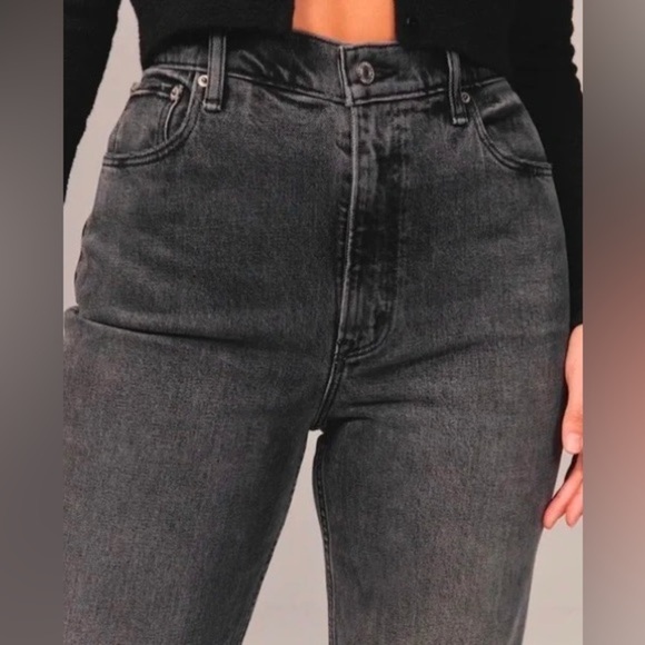 A&F Curve Love 90s Ultra High Rise Straight Jeans Split Hem Dark Grey 26/2 S - Picture 4 of 11